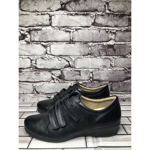 ECCO Abelone Black Leather 3 Strap Casual Comfort Shoes Women’s Sz 39EU/8.5M US